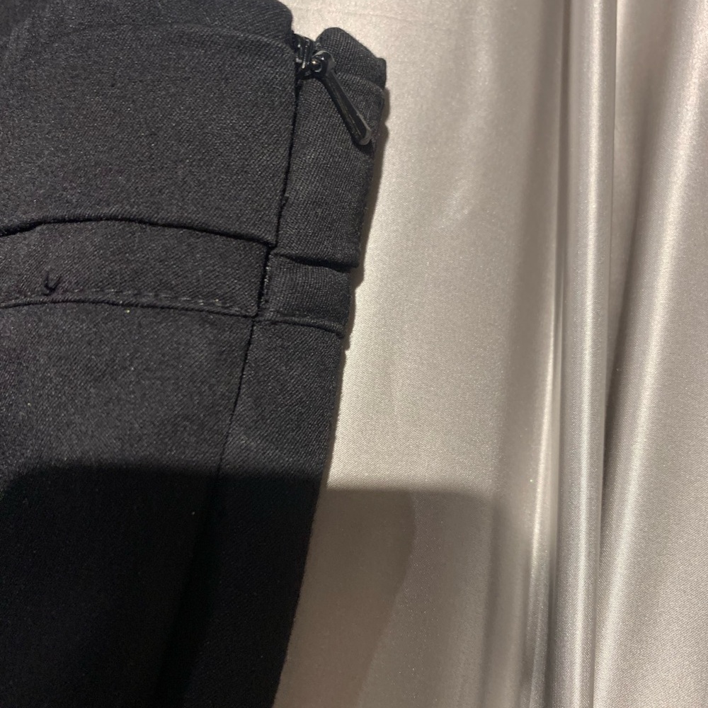 Bebe capris - Picture 3 of 5